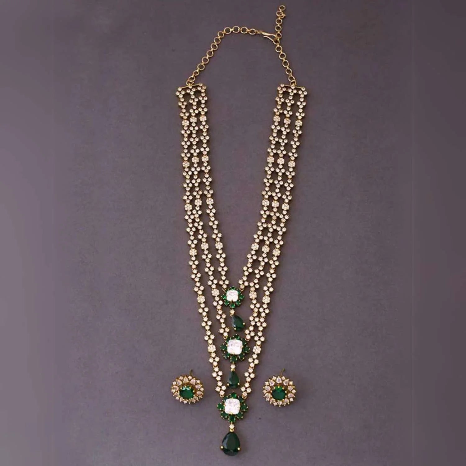 Emerald Berthe Victorian Jewellery Set - New Arrival