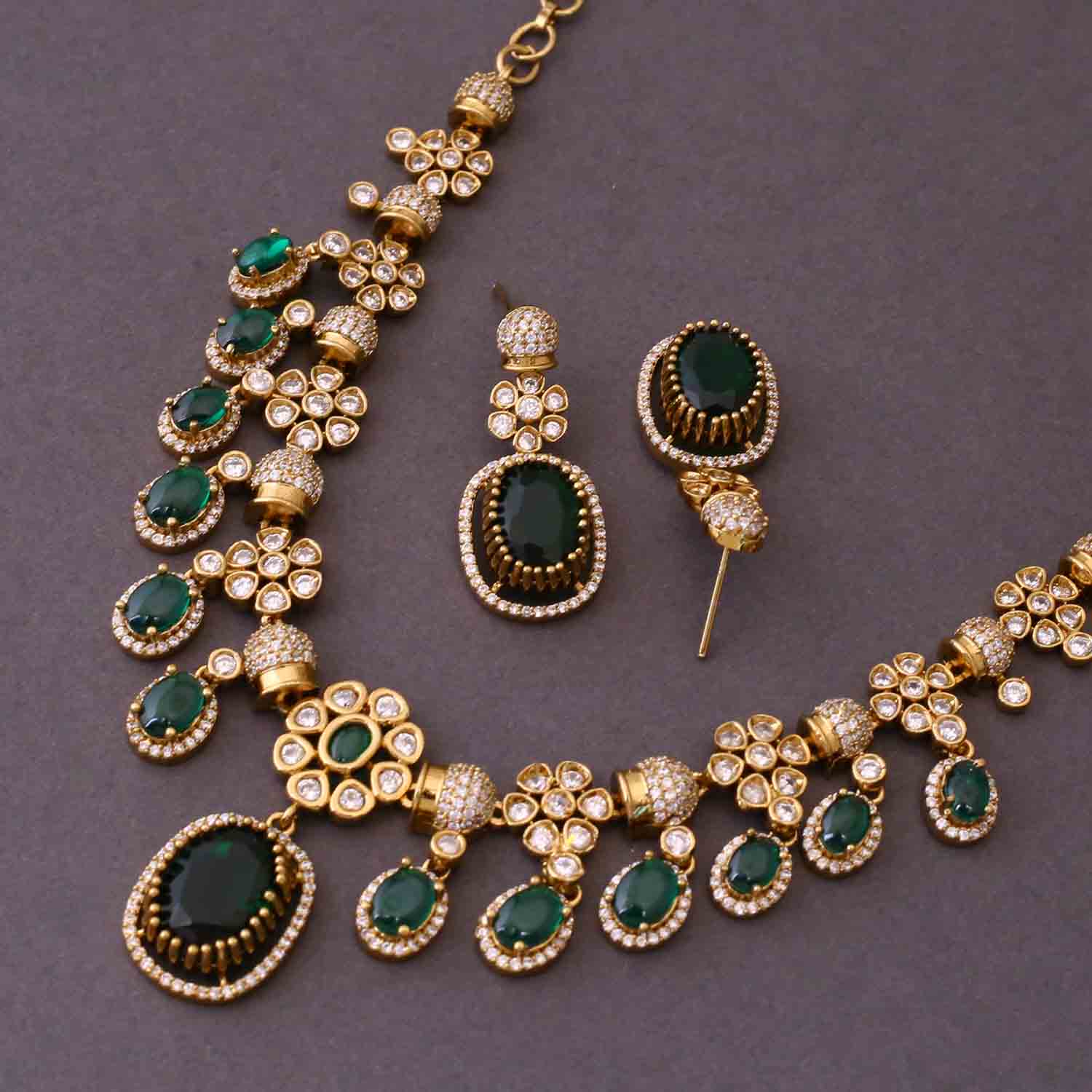 Emerald Emily Victorian Jewellery Set - New Arrival