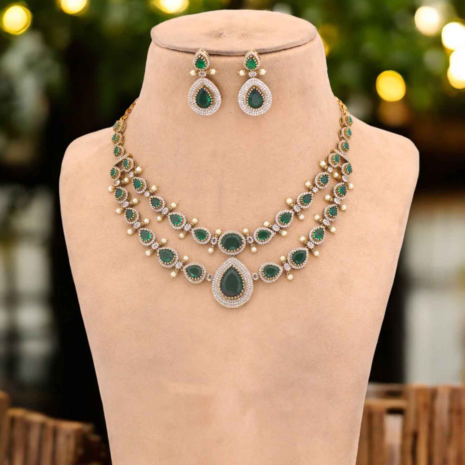 Emerald Imara Victorian Jewellery Set - New Arrival
